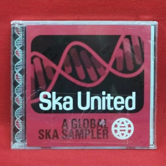Ska United: A Global Ska Sampler (Audio CD, 1998, Moon Ska Records) Pre-Owned - Picture 2 of 10